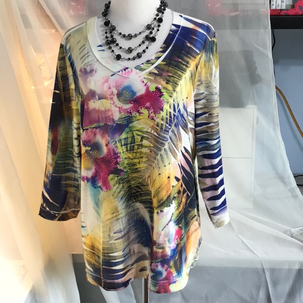 Chico’s size 3 top